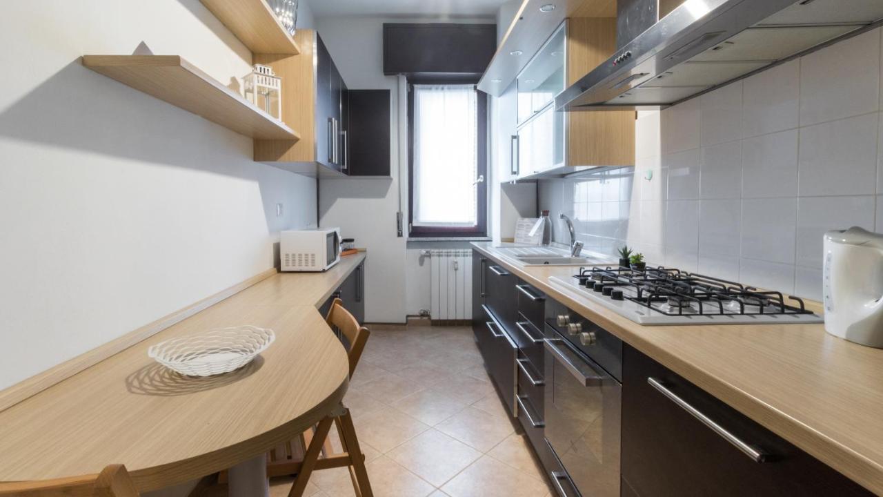 Italianway - Pericle 5 Lägenhet Milano Exteriör bild